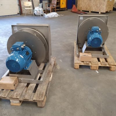 Ventilatoren op palets
