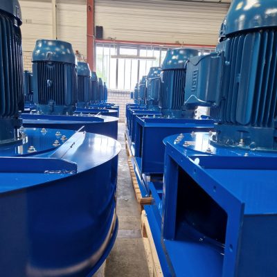 18 Ingebouwde centrifugaal ventilatoren voor de productie van houtstoffilters