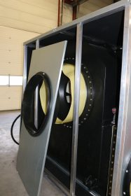 Kunststof ventilatoren voor dampafzuiging in pet-recyclingbedrijf