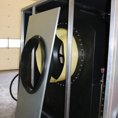 Kunststof ventilatoren voor dampafzuiging in pet-recyclingbedrijf